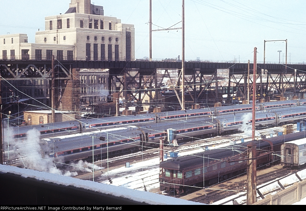 amtrak-coach-yard-at-30th-street-station